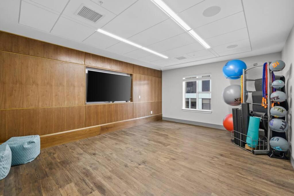The Platinum Penthouse The Gulch *